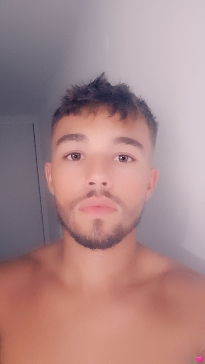 Profil de Charles-marie